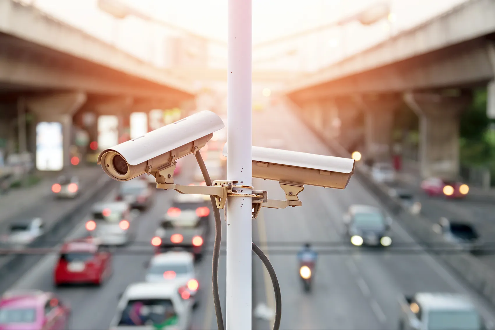 ตรวจเช็กความพร้อมของกล้อง CCTV และเซนเซอร์ IoT